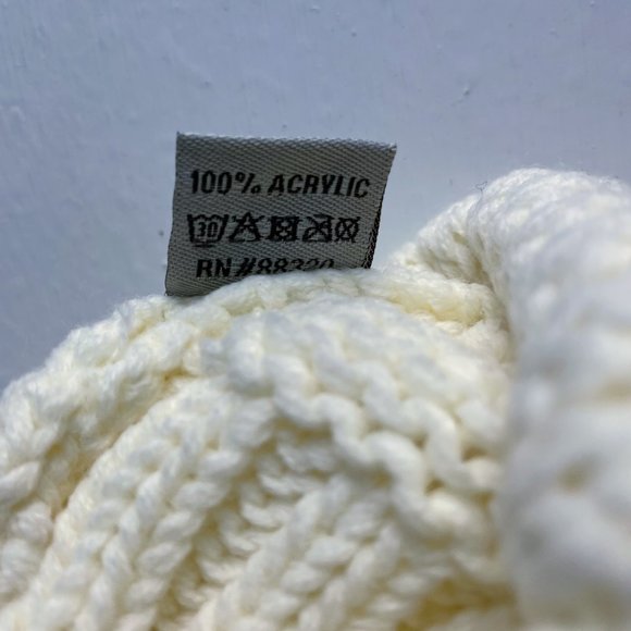 CC Solid Knit Oversized Slouchy Beanie with Tags - Picture 4 of 4